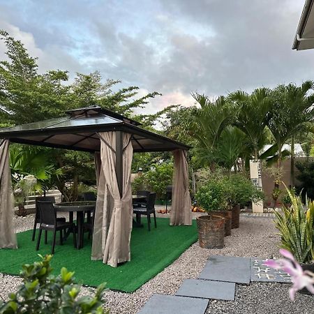 Mokara Holiday Apartment Anse Royale Exterior photo