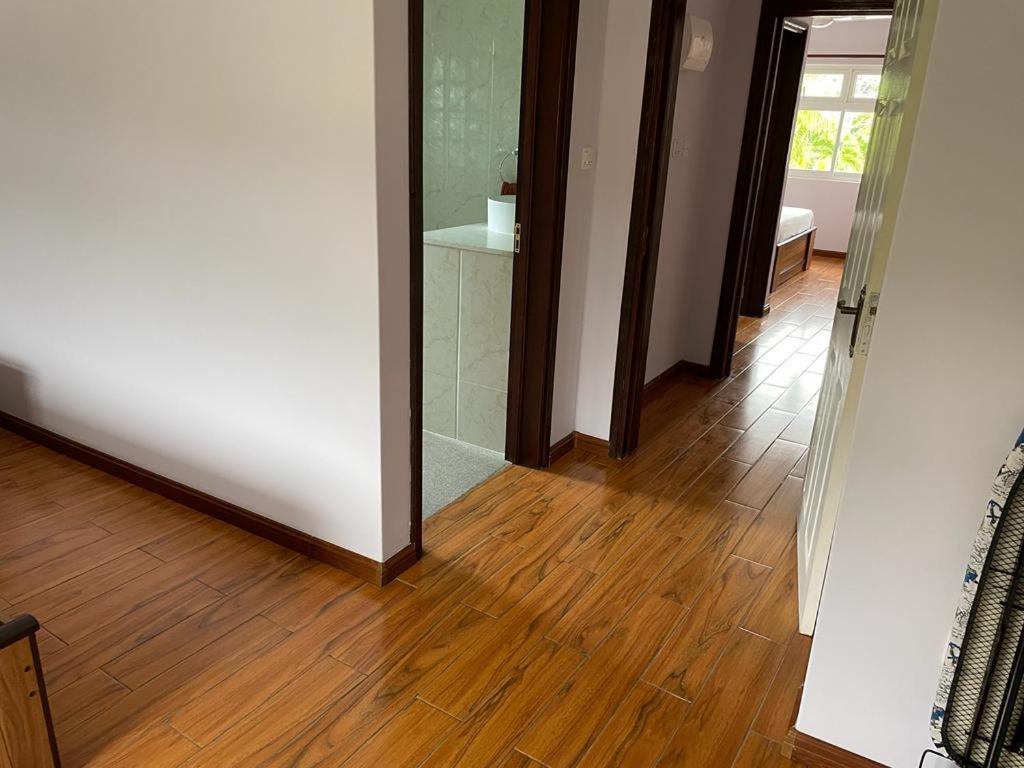 Mokara Holiday Apartment Anse Royale Exterior photo